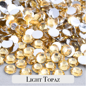 Classic Light Topaz Resin Rhinestones – Sizes 2mm, 3mm, 4mm & 5mm – Flatback Craft Crystals – Ideal for Tumblers & DIY